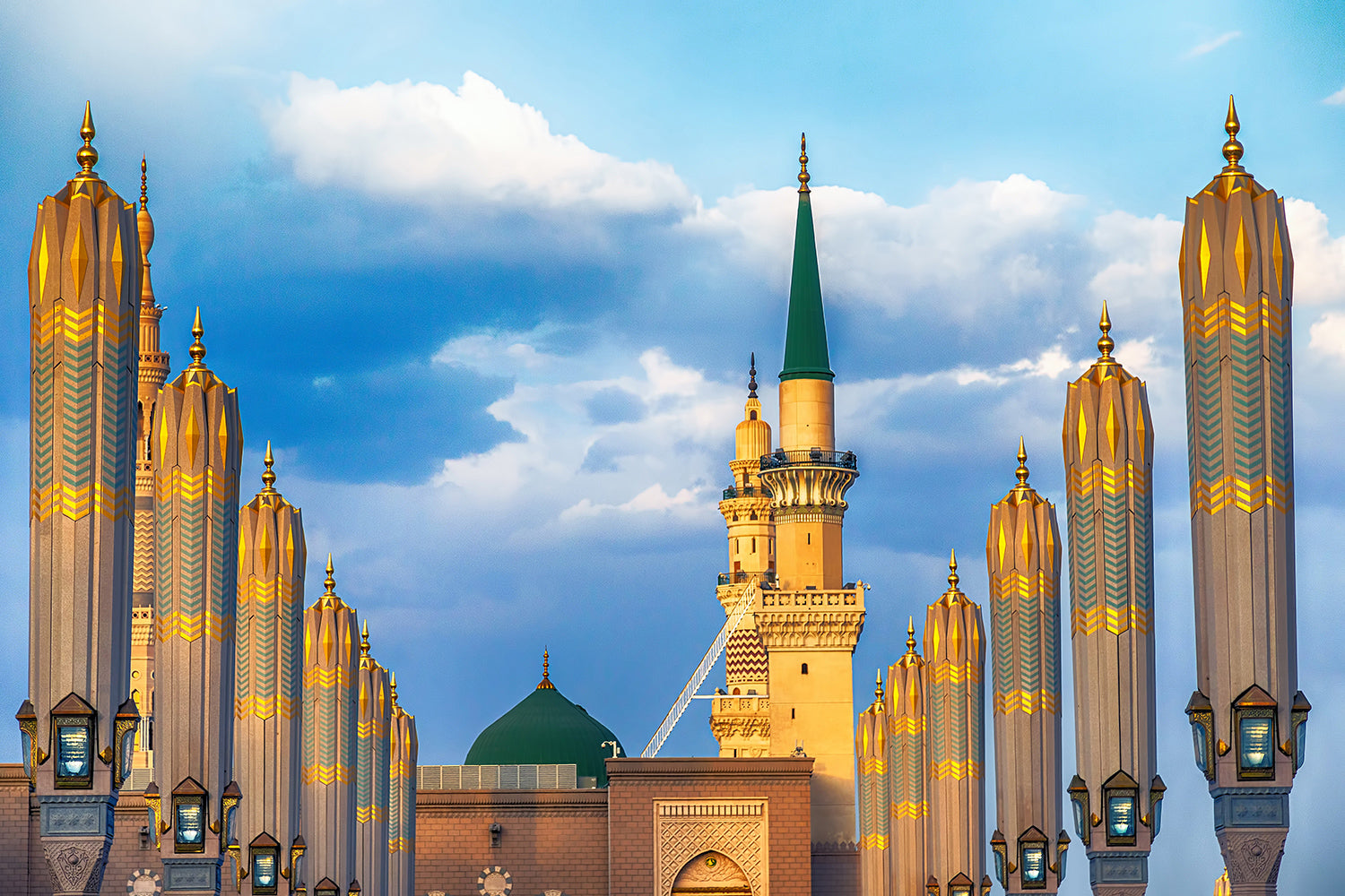 The Prophet’s Mosque in Madina, Masjid-e-Nabawi Canvas